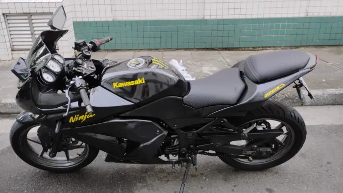 Kawasaki Ninja 