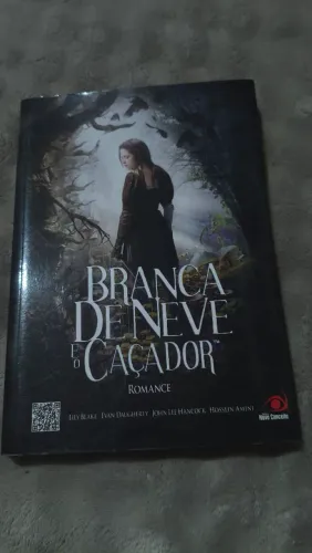 Branca de Neve e o Caçador