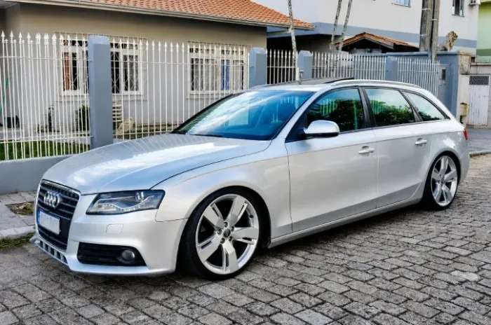 Audi A4 2.0 Avant TFSI 183/180cv Multitroni 2010