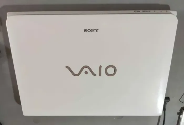Notebook Sony Vaio SVE14AA12X