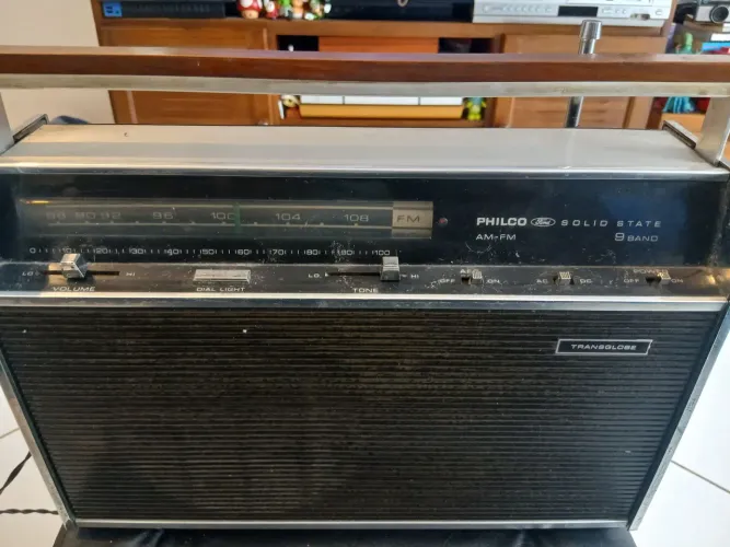 Rádio antigo Transglobe 