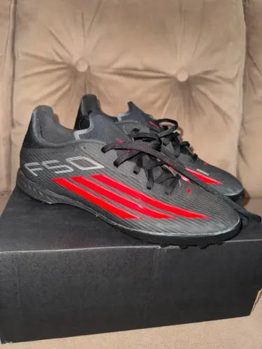 CHUTEIRA SOCIETY F50 LEAGUE ADIDAS 40