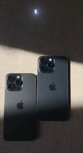 iPhone 15 Pro Max Preto 256 GB 6 meses de garantia