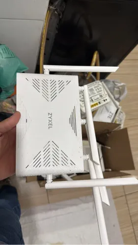 60 peças Zyxel ONT ax3000 com fonte 