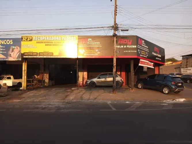 Imóvel comercial, 587 m² no Vila Mauá em Goiânia