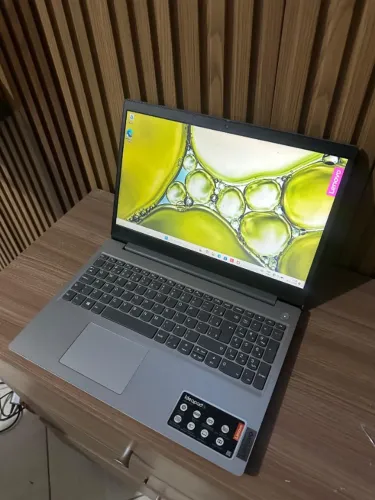 Lenovo Ideapad Intel Core I5 10210U 8gb Ddr4 Ssd M.2 256gb - Excelente