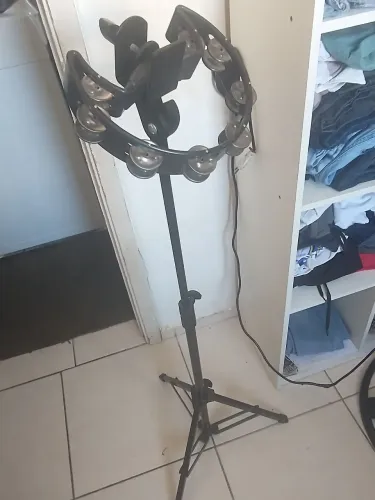PEDESTAL HUNTER COM PANDEIRO MEIA LUA