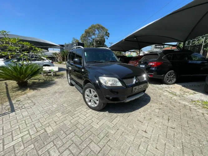 Mitsubishi Pajero TR4 2.0 Flex 16V 4X2 Aut. 2012