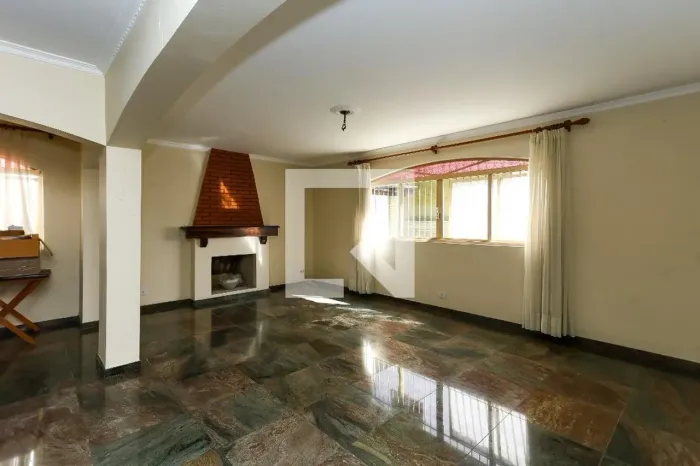 Casa à Venda - Jardim Londrina, 3 Quartos, 280 m2