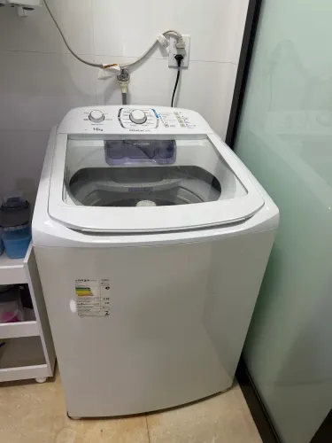 Máquina de lavar roupas