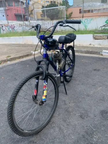 Vendo motorizada zera pouco tempo de uso 