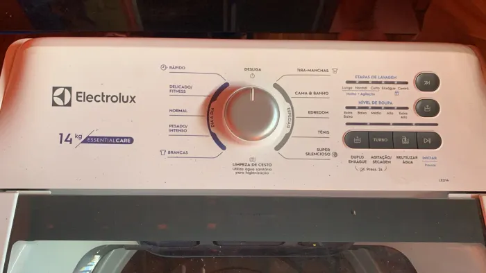 Máquina de lavar eletrolux