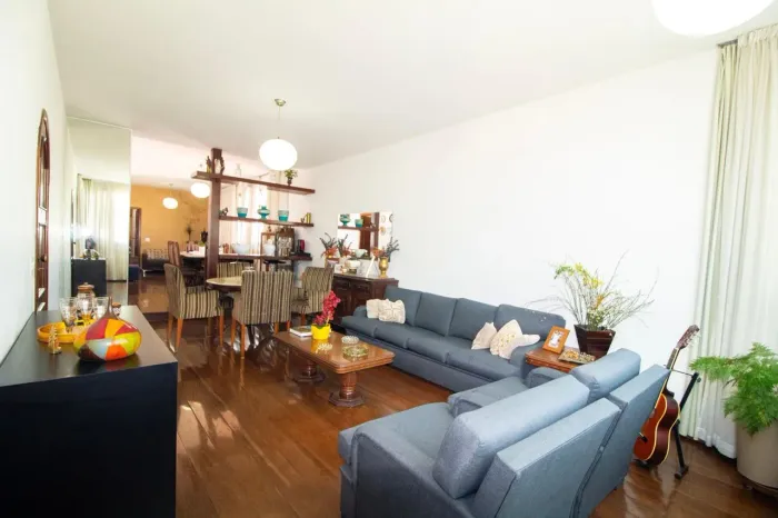 Apartamento à Venda - Calafate, 4 Quartos, 230 m2
