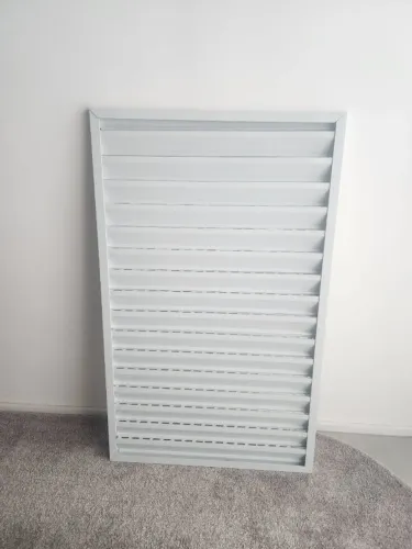 Veneziana Branca 65cm L x 107cm A