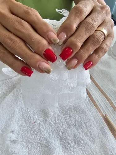? Seja a nova Nail Designer do nosso Salão! (Contratação Imediata)