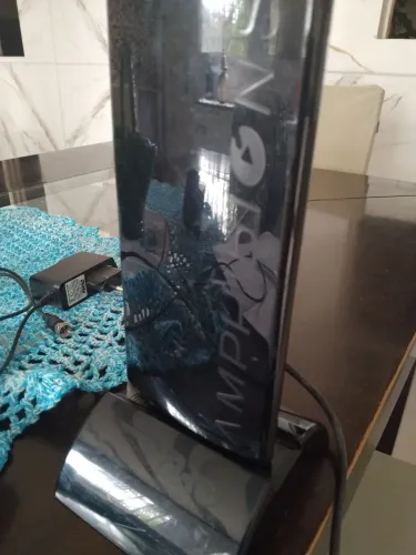 Antena digital AMPHIBIOS com carregador.