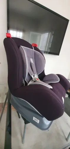 Cadeirinha bebê para carro de 9ba 18kg