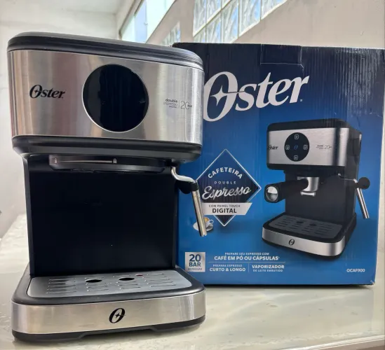 Cafeteira oster double Digital pó e cápsula