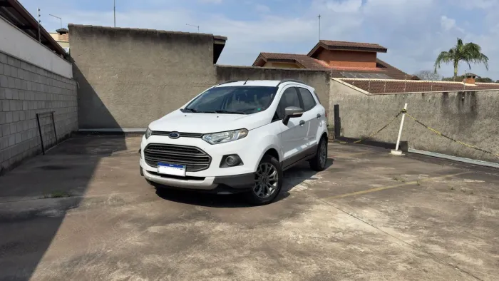 Ford Ecosport Freestyle 1.6 16V Flex 5P 2014