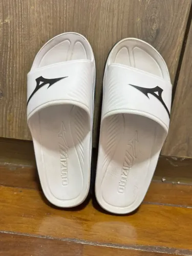 Chinelo Mizuno Enerzy