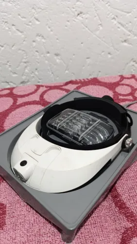 lupa de cabeça profissional com iluminação LED e lentes