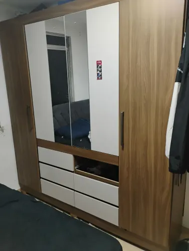 Guarda roupa de Casal
