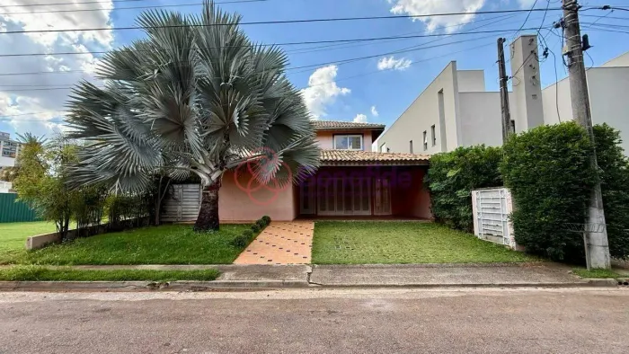Casa para VENDA localizada no condomínio QUINTA DAS LARANJEIRAS no bairro ANHANGABAÚ na ci