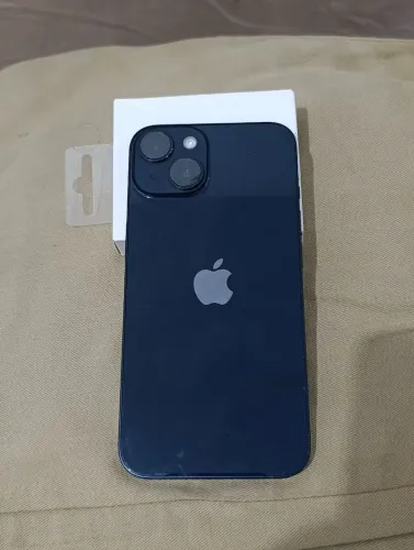 iPhone 14 128 GB com acessórios