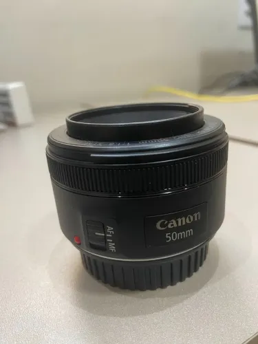Lente Canon EF 50mm 1.8 - Em perfeito estado