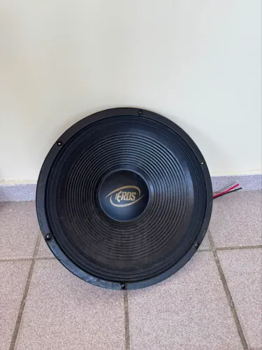 Fone de 15 Eros