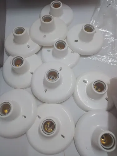 Plafon soquete para lâmpada. Kit com 11 unidades. 