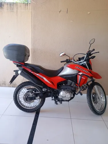 Honda, Bros 160, 2022/2023, 34.000km. tá procurando uma moto nova? É tua!