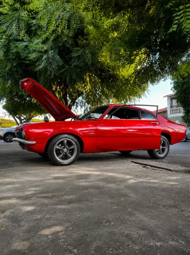 Ford Maverick Super Luxo Coupe 6 Cilindros 12V Gasolina 2P Manual 1975