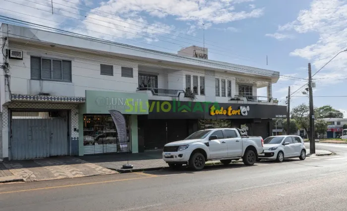 EXCELENTE SOBRELOJA, SEMI MOBILIADA, COM 100 M², PARA MORAR NO PARQUE DAS PALMEIRAS.