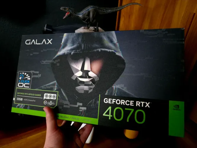 NVIDIA RTX 4070 GALAX 12Gb - Perfeita!