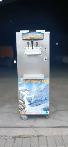 MAQUINA DE SORVETE