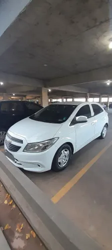 Chevrolet Onix JOY Hatch 1.0 8V Flex Mec. 4P 2018