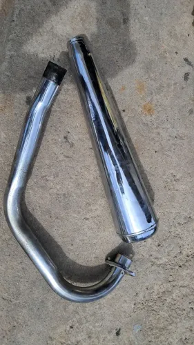 Escapamento estralador 2 em 1,250 reais se vim buscar 
