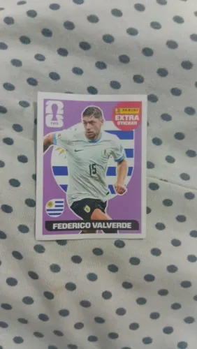 Figurinha do valverde legend e do joao paulo