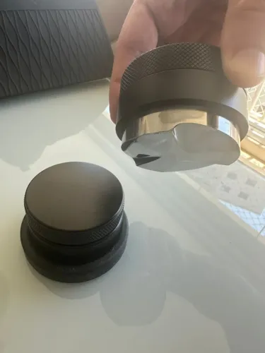 Distribuidor de Café Espresso Ajustável com Base - Coffee Leveler