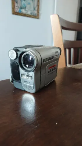 Filmadora Sony CCD-TRV138