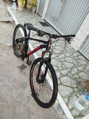 Bicicleta aro 29 alumínio 