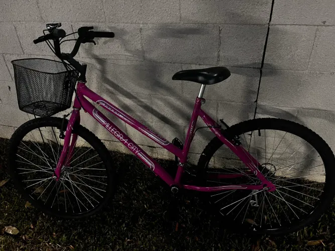 Vendo duas Bicicletas