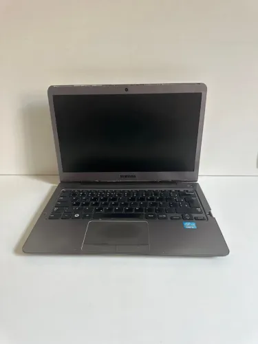 Notebook Samsung 530U Core i5 cSSD + Office