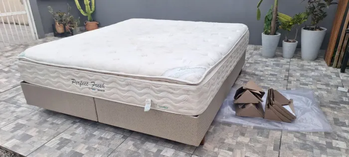 Cama box king size,Colchão Orbhes e base nova no saco