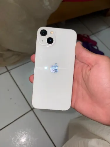 iPhone 13 128gb funcionando perfeitamente.