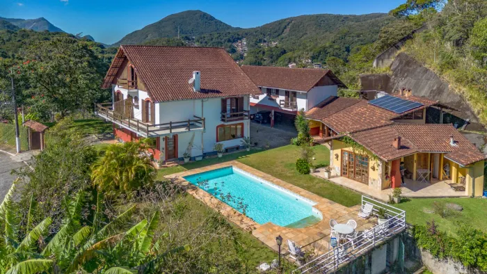 Casa com 5 quartos no Quitandinha, Petrópolis