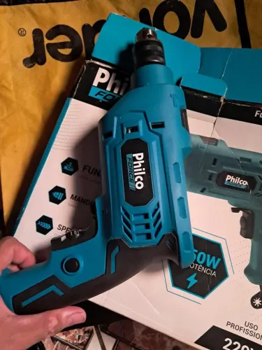 Furadeira philco force 220v, nova ! 