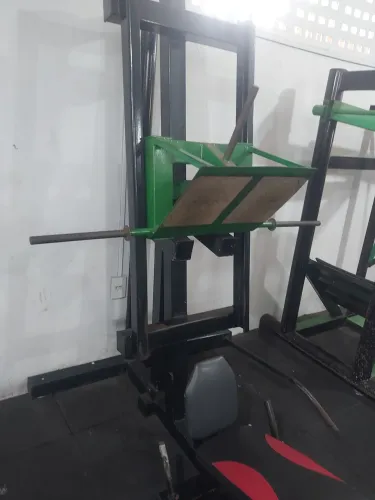 Aparelho de musculação
