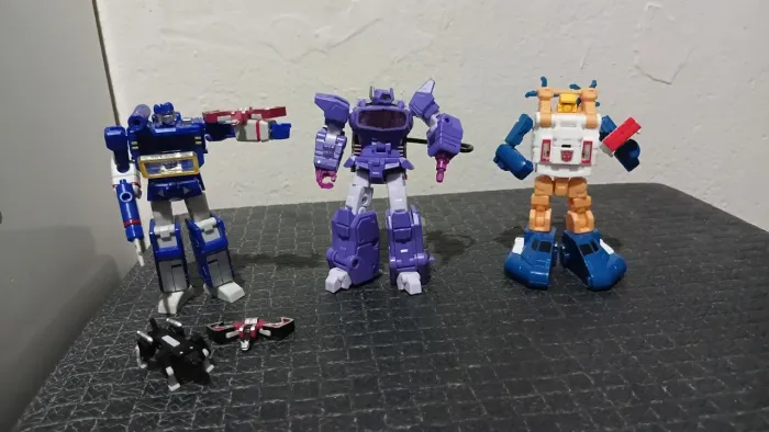 Lote transformers legends class 
